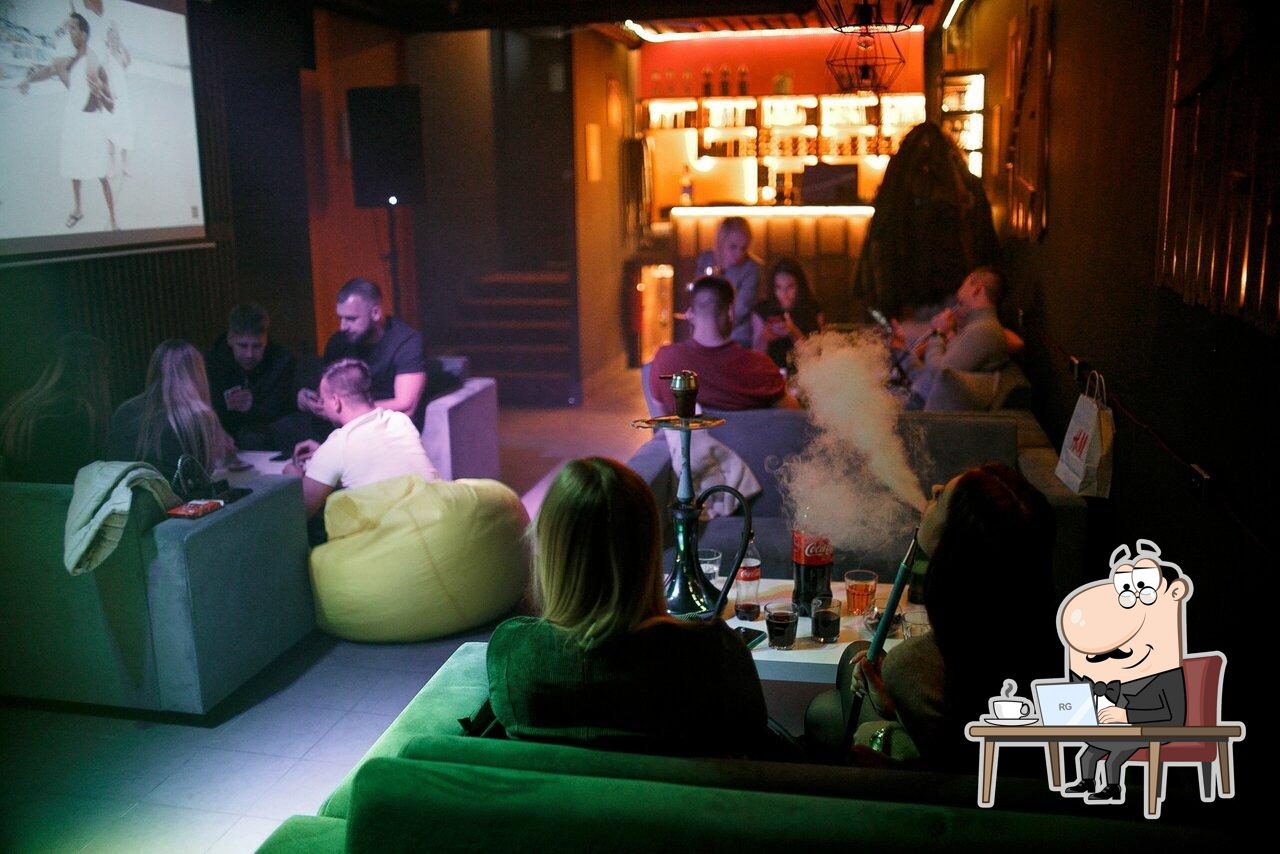 Посмотрите на внутренний интерьер "Терра Лаунж".