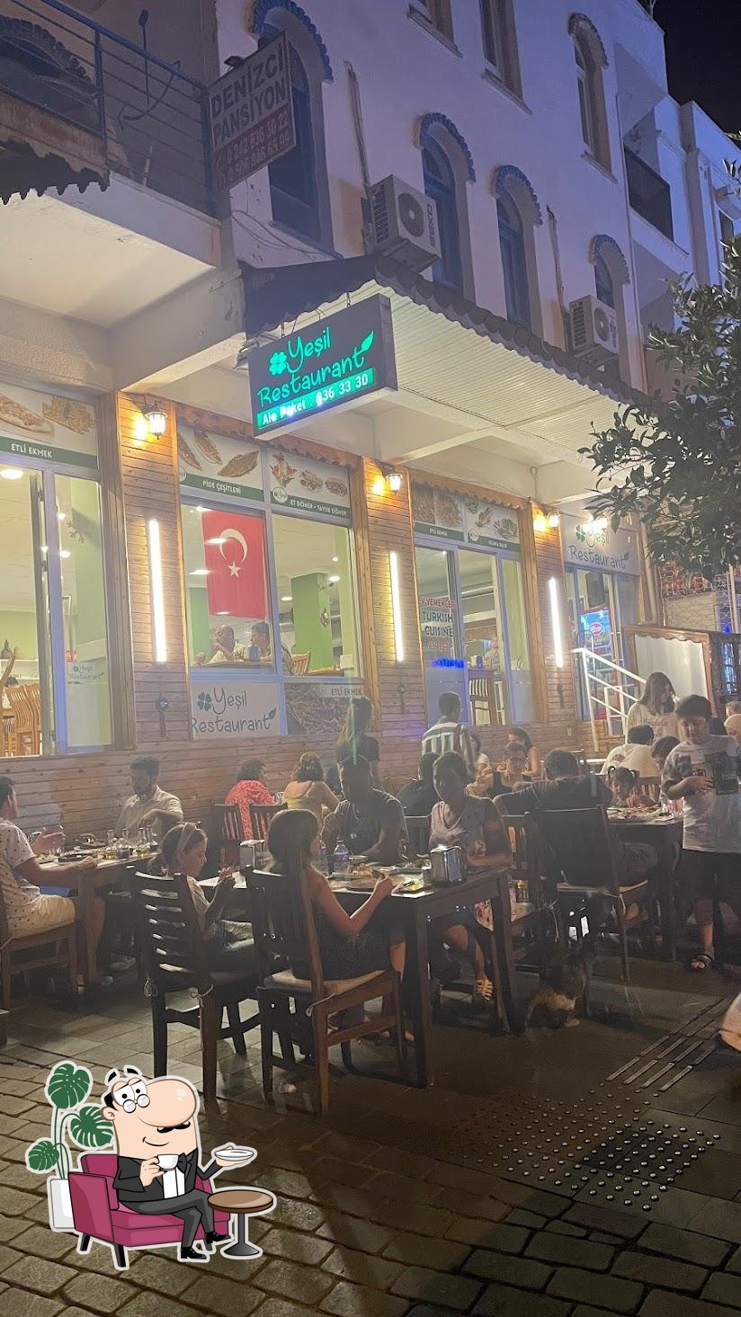 Забронируйте столик в "Yeşil Restaurant".