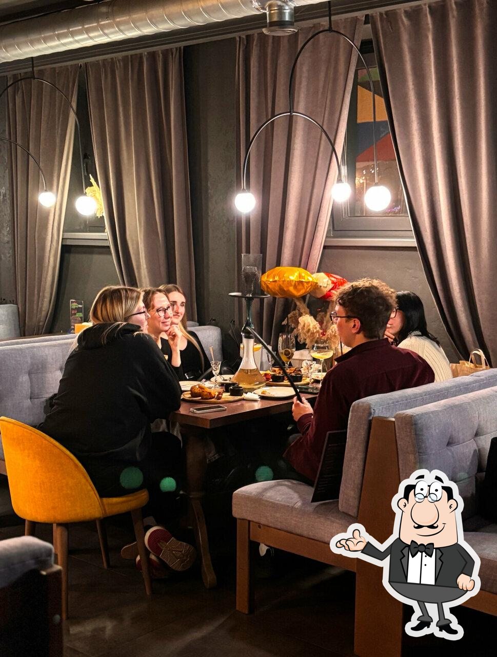 Интерьер "Lidbeer Bar Вечер в Брюгге".