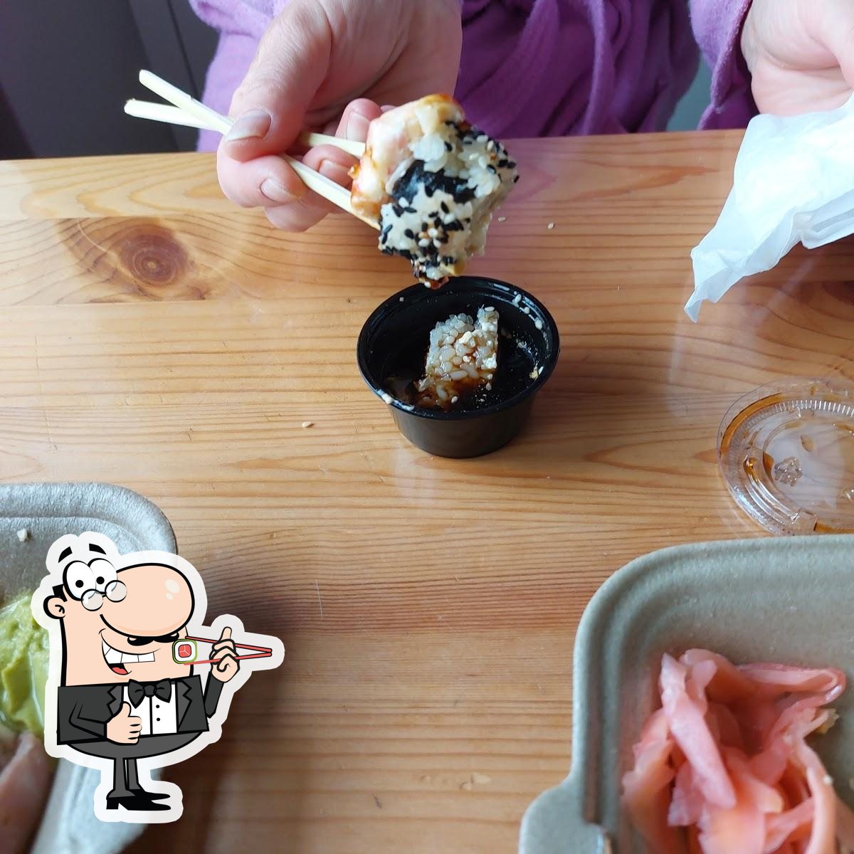 В "Captain Sushi" предлагают суши и роллы.