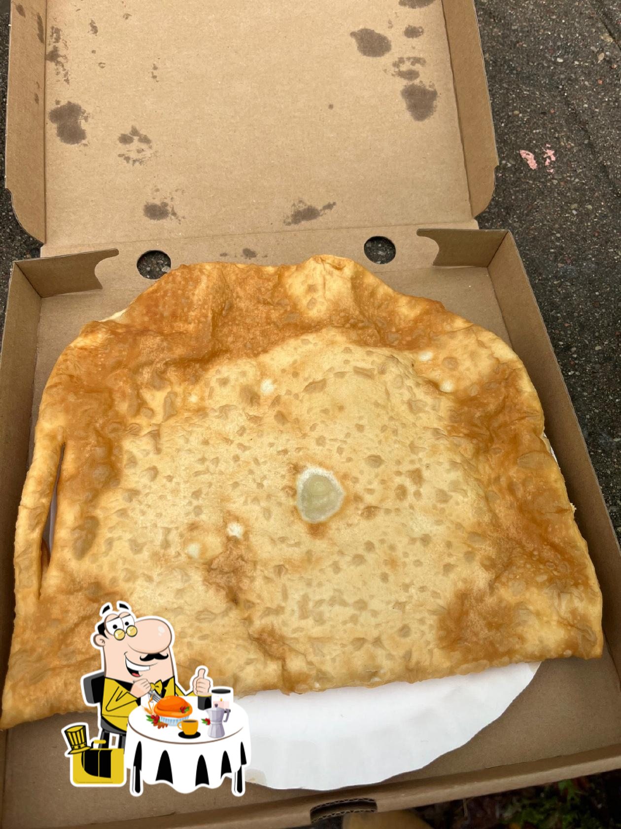 Еда в "Cheburekine"