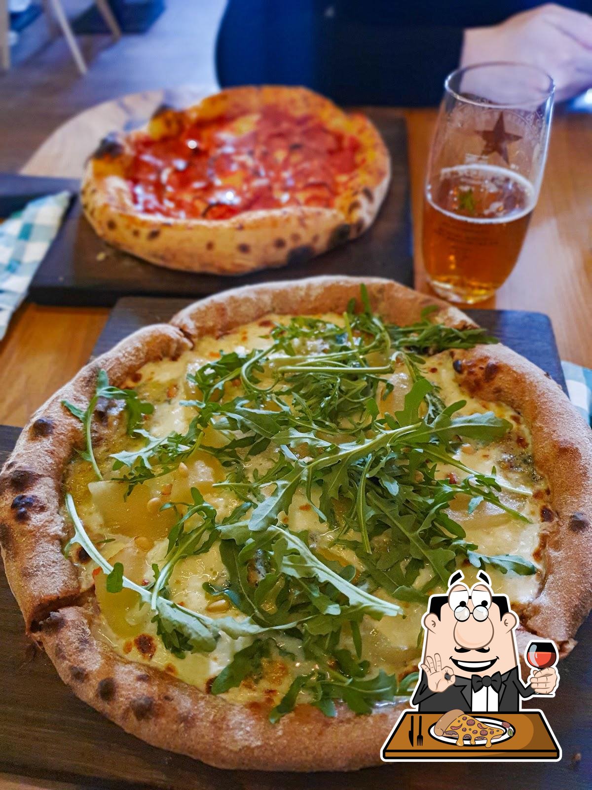  Отведайте пиццу в "Pizzamento".