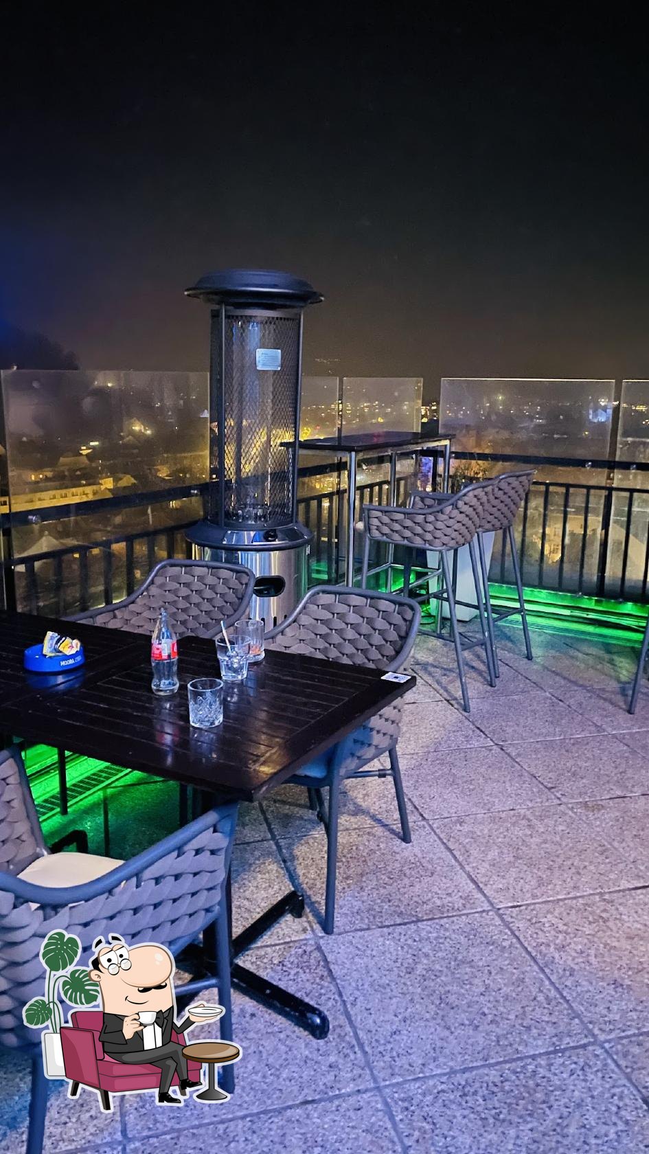 Интерьер "Caffe Nebotičnik".