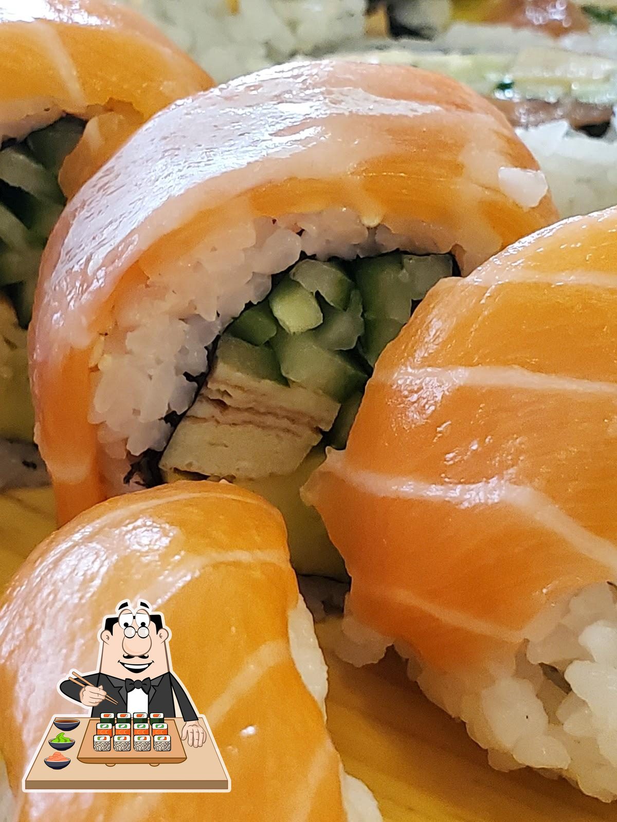 В "Michiko Sushi Roll" вы можете заказать суши.