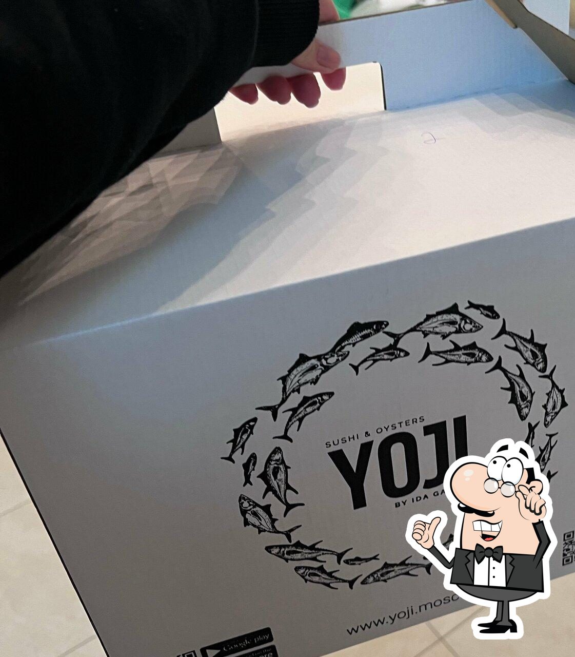 Забронируйте столик в "Yoji".