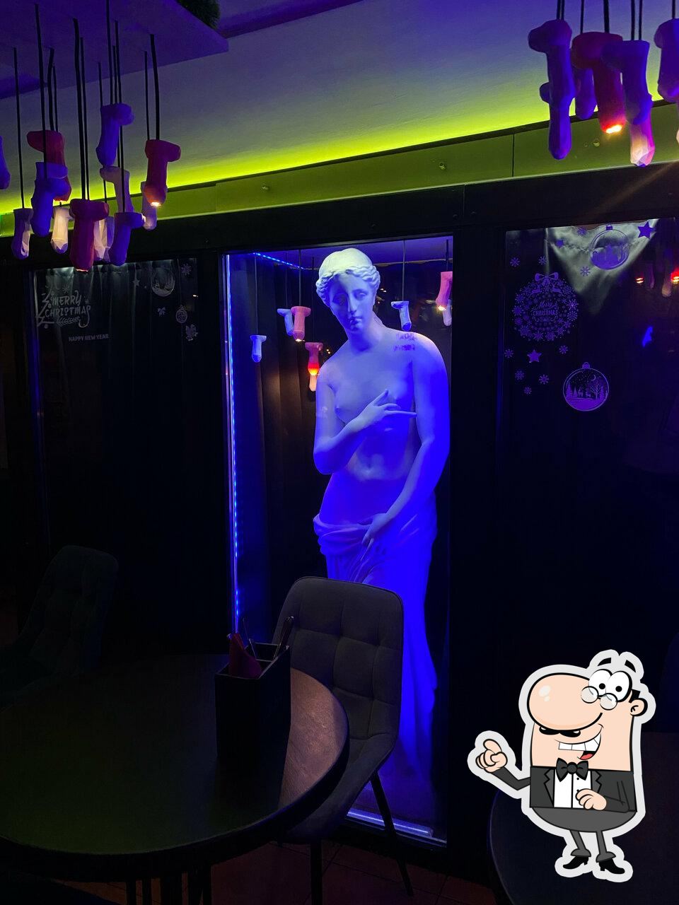 Интерьер "Уе! бар".