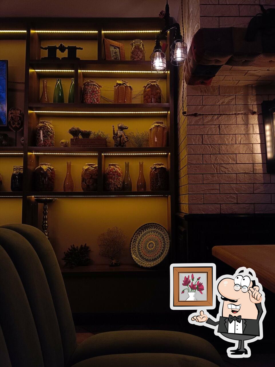 Забронируйте столик в "Хорошая компания".