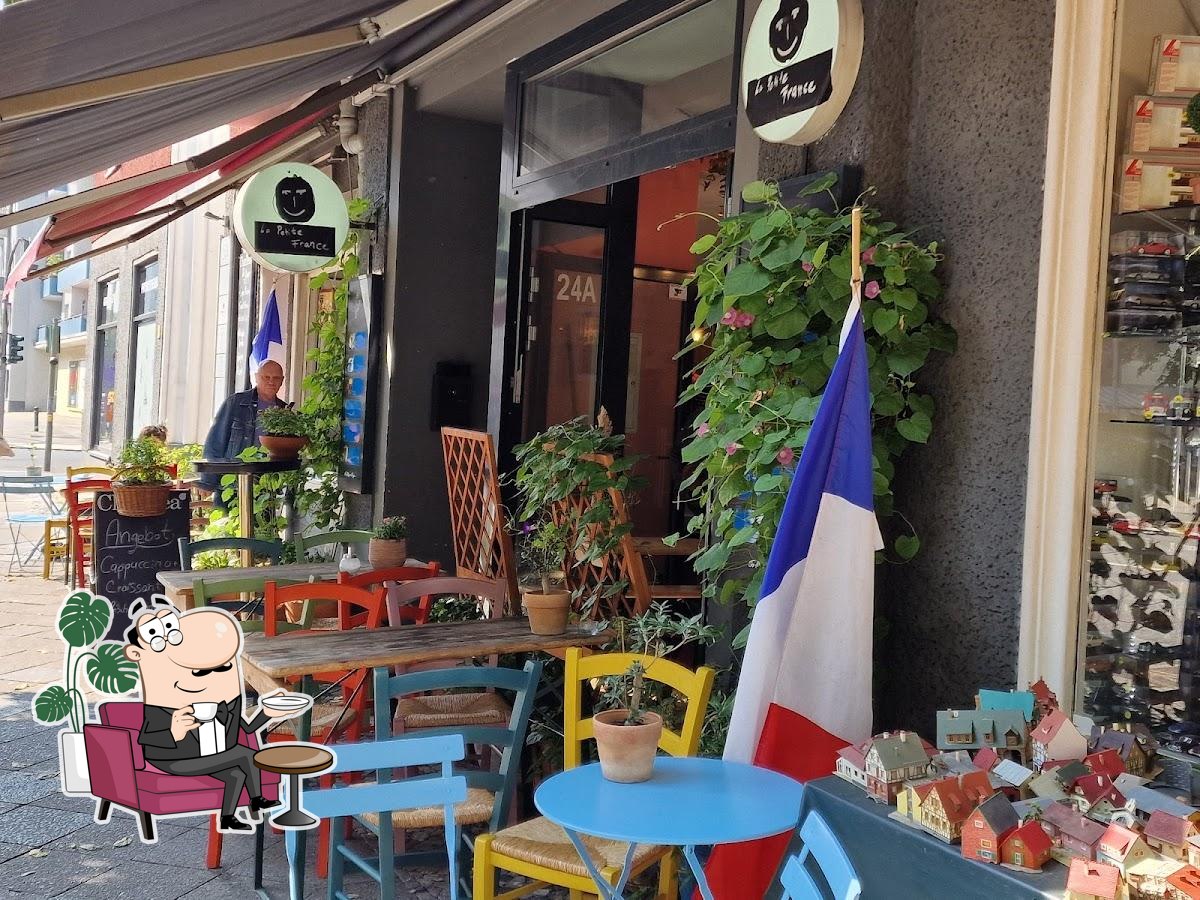 Интерьер "La Petite France".