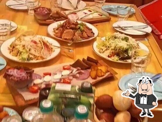 Забронируйте столик в "Печки-Лавочки".