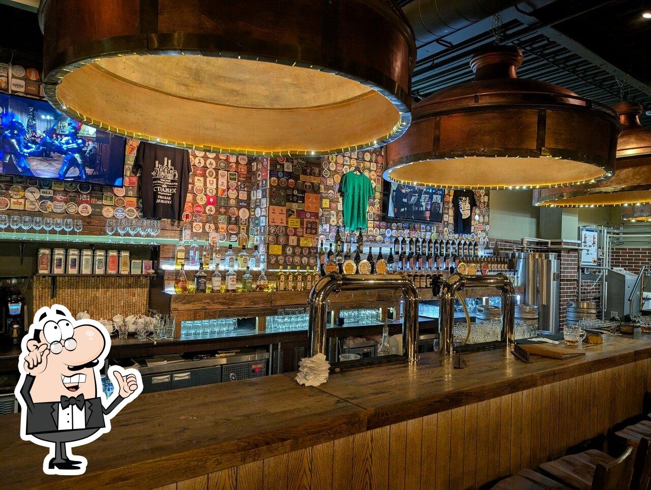 Посмотрите на внутренний интерьер "Стражек".