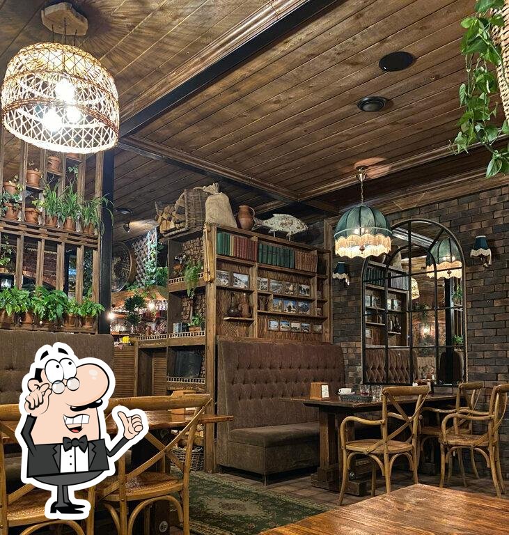 Забронируйте столик в "Пацха Пшапский двор".