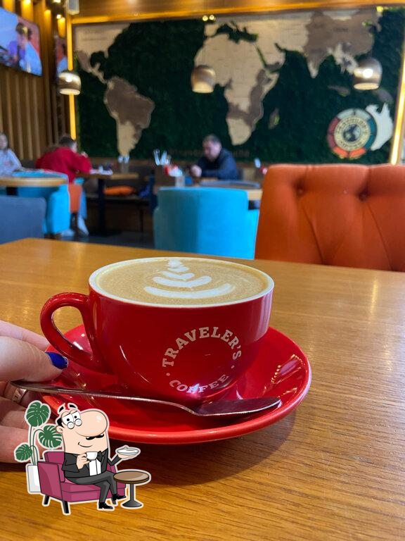 Интерьер "Traveler's Coffee".