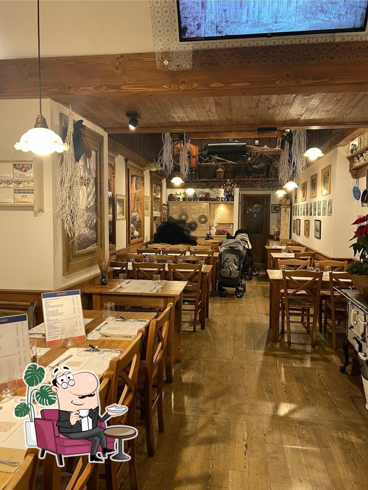 Забронируйте столик в "Strudel House Budapest, Első Pesti Rétesház".