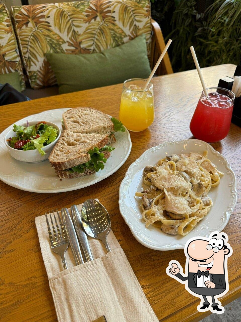 Забронируйте столик в "Breadly Bakery".