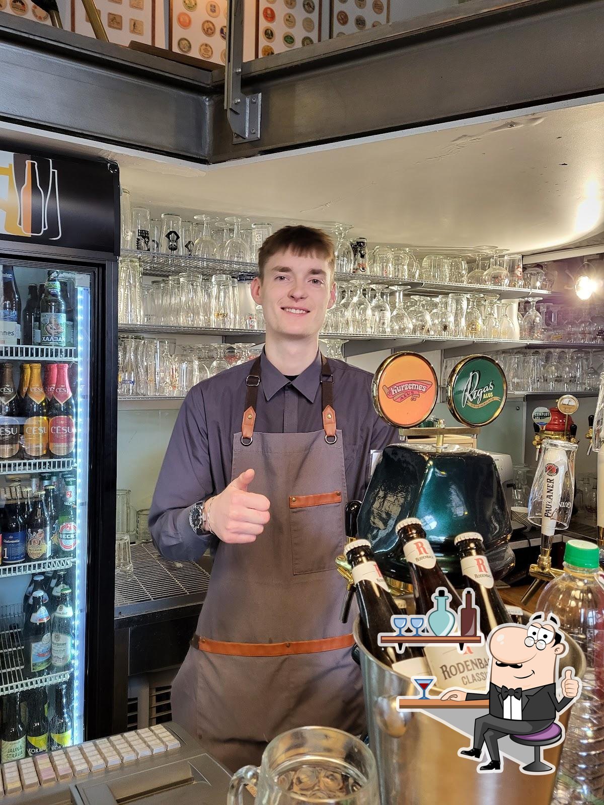 Интерьер "Salons MyBeer".