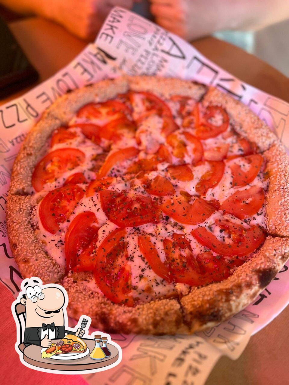 В "Make Love Pizza" вы можете  отведать пиццу.