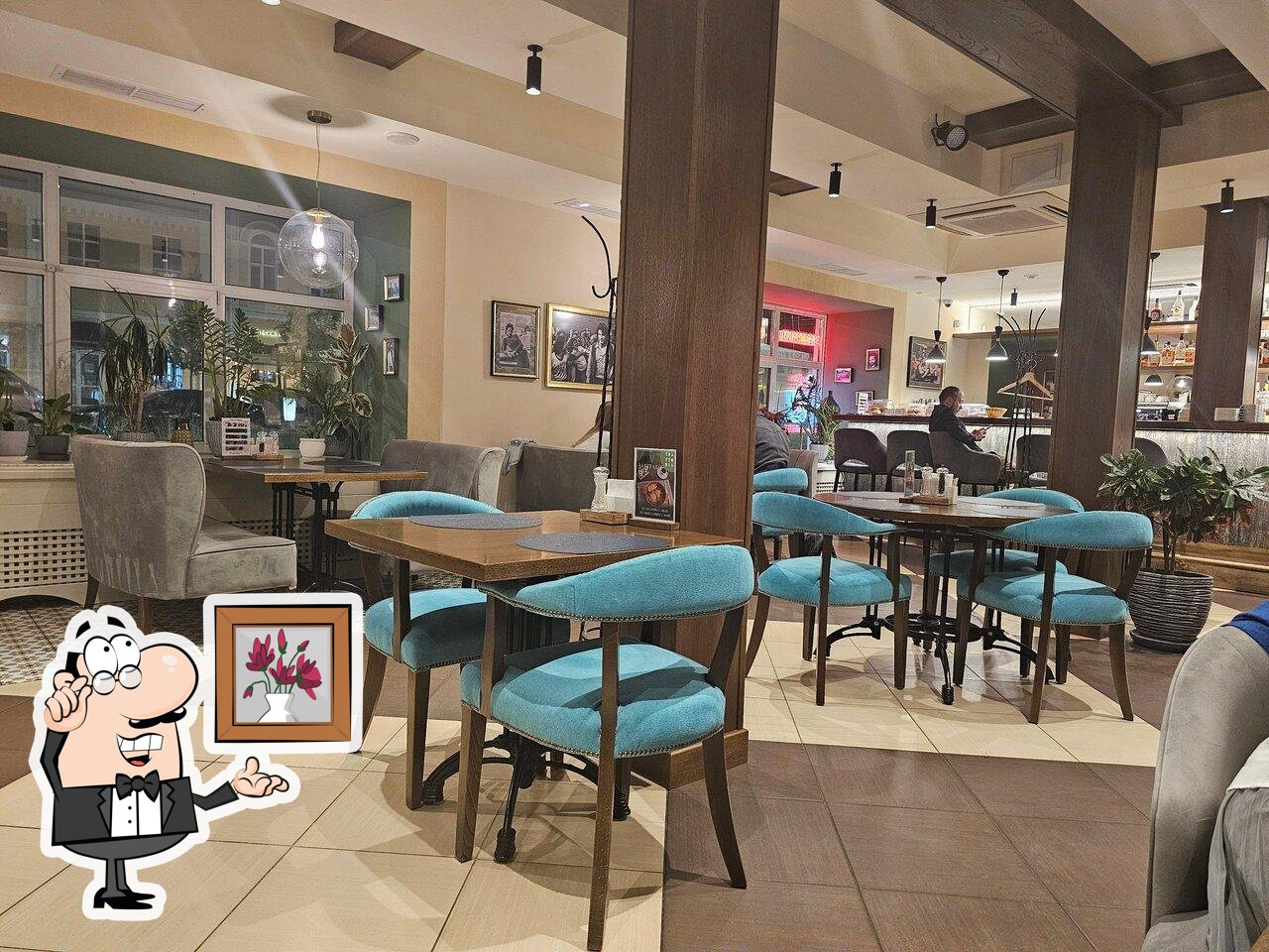 Забронируйте столик в "Trattoria".