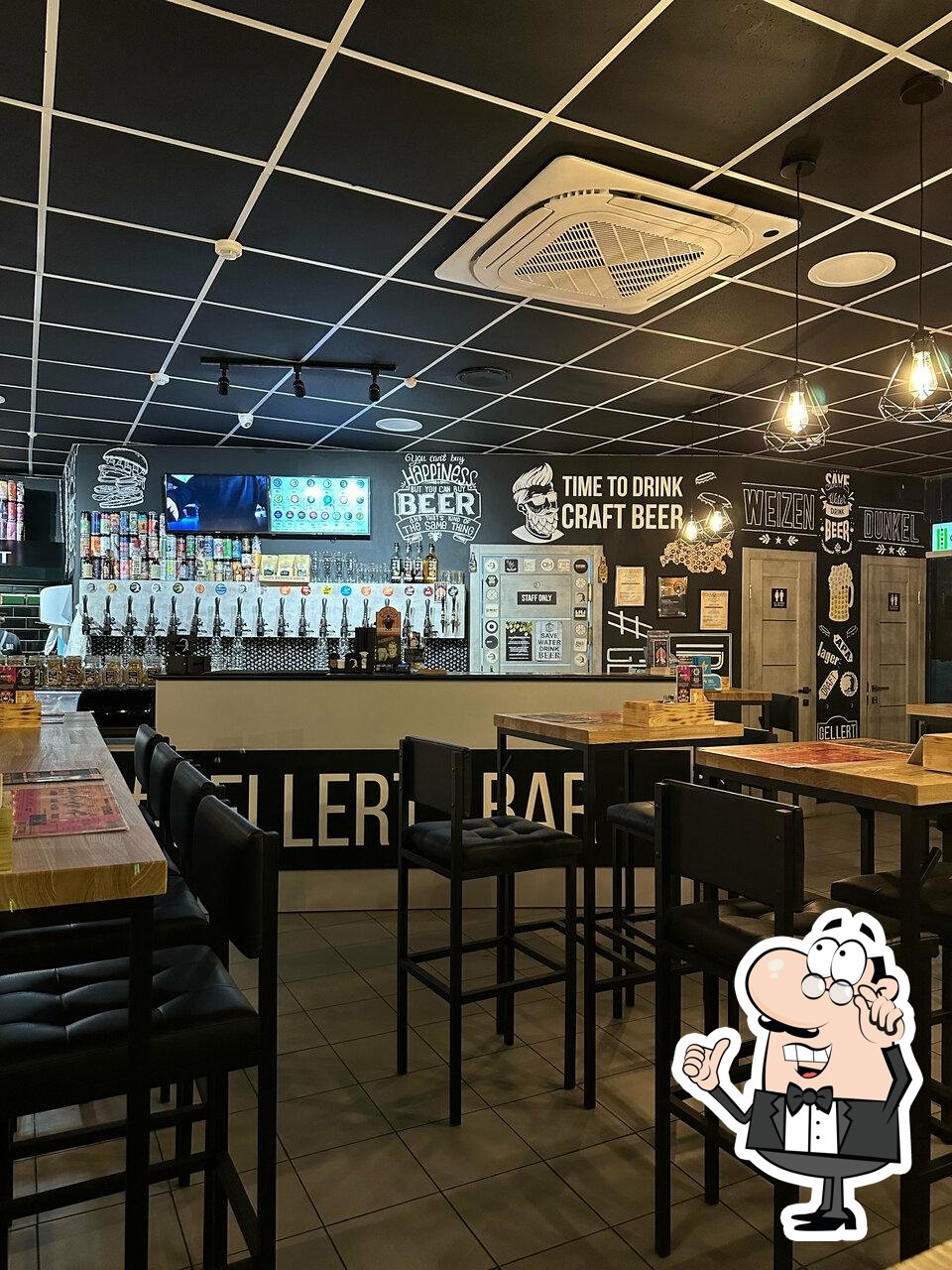 Интерьер "Gellert_bar".