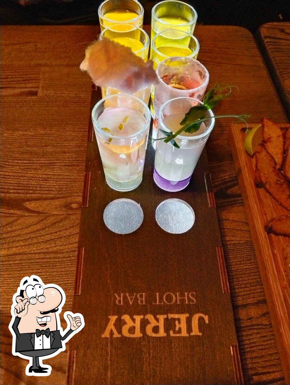 Забронируйте столик в "Shot bar "Jerry"".