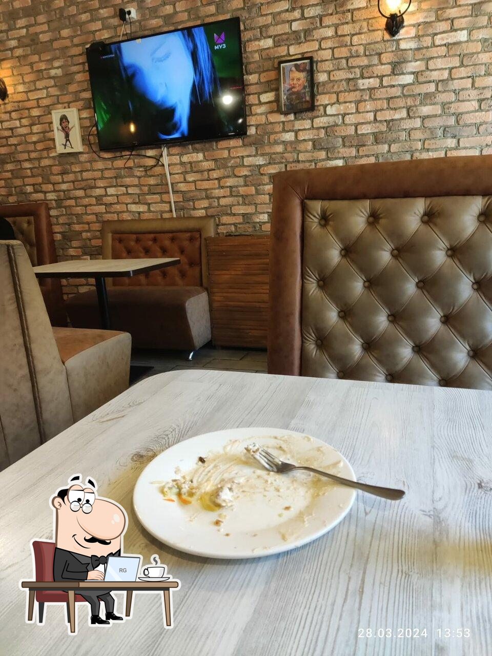 Посмотрите на внутренний интерьер "Мармарис".
