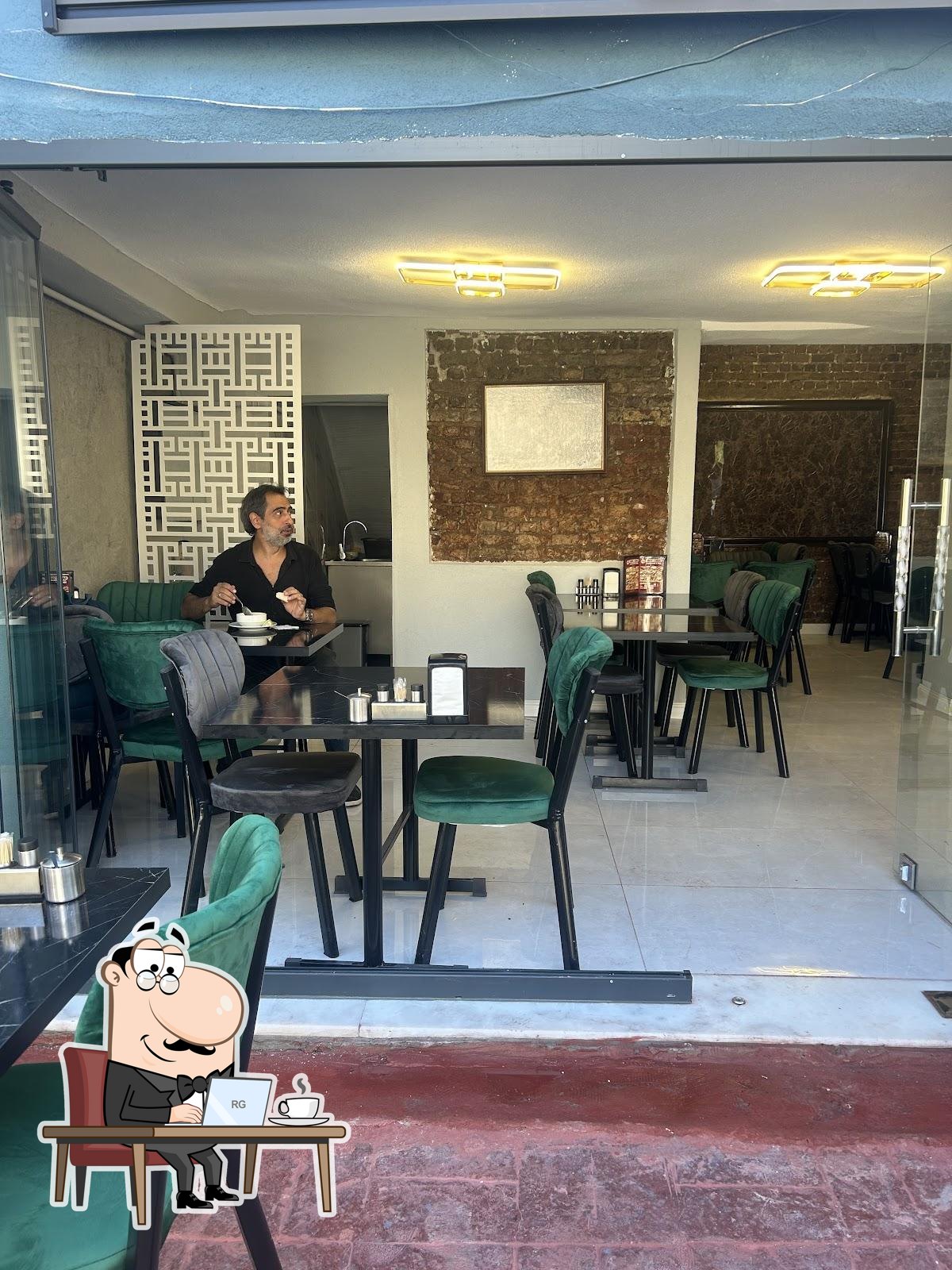 Интерьер "Park Kebap Pide & Lahmacun".