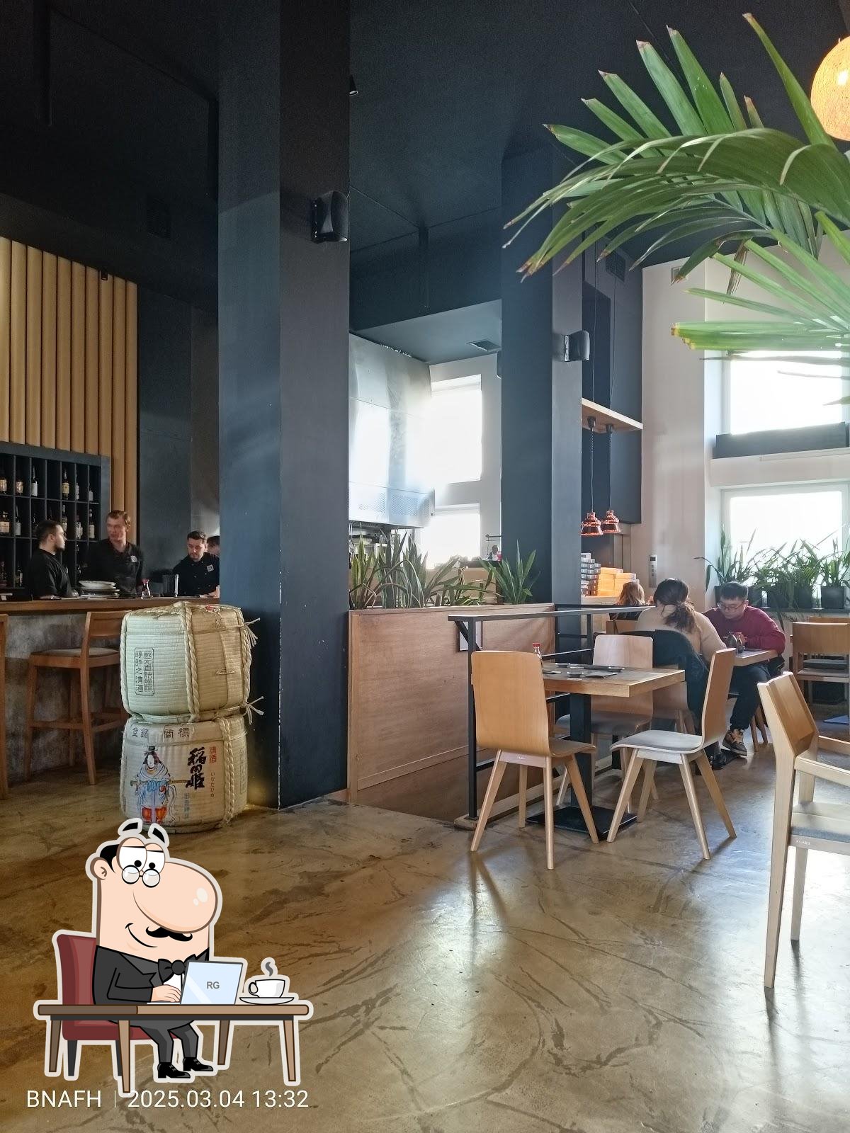 Забронируйте столик в "Sakana Sushi Bar".