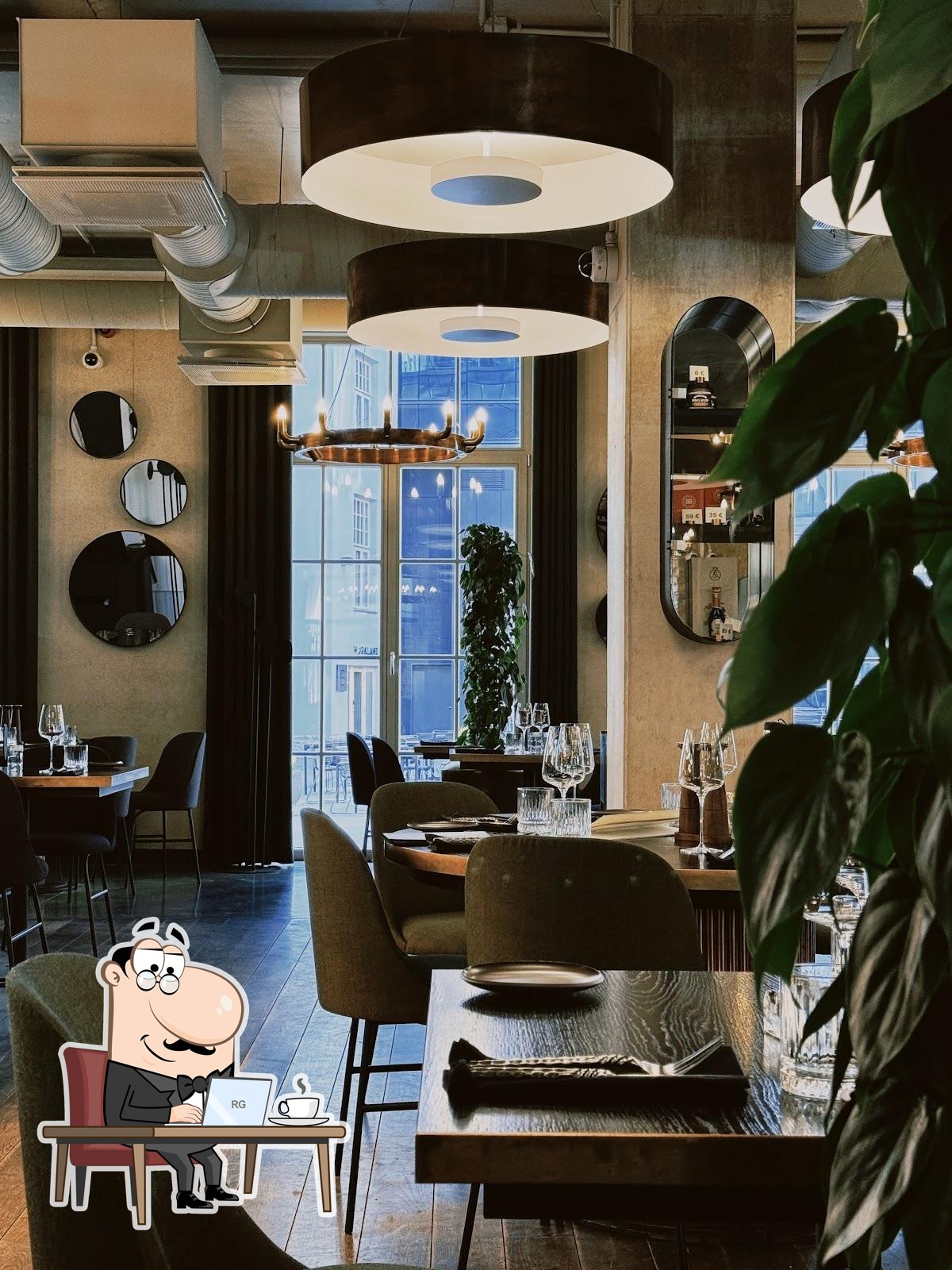 Забронируйте столик в "Restoran Härg".