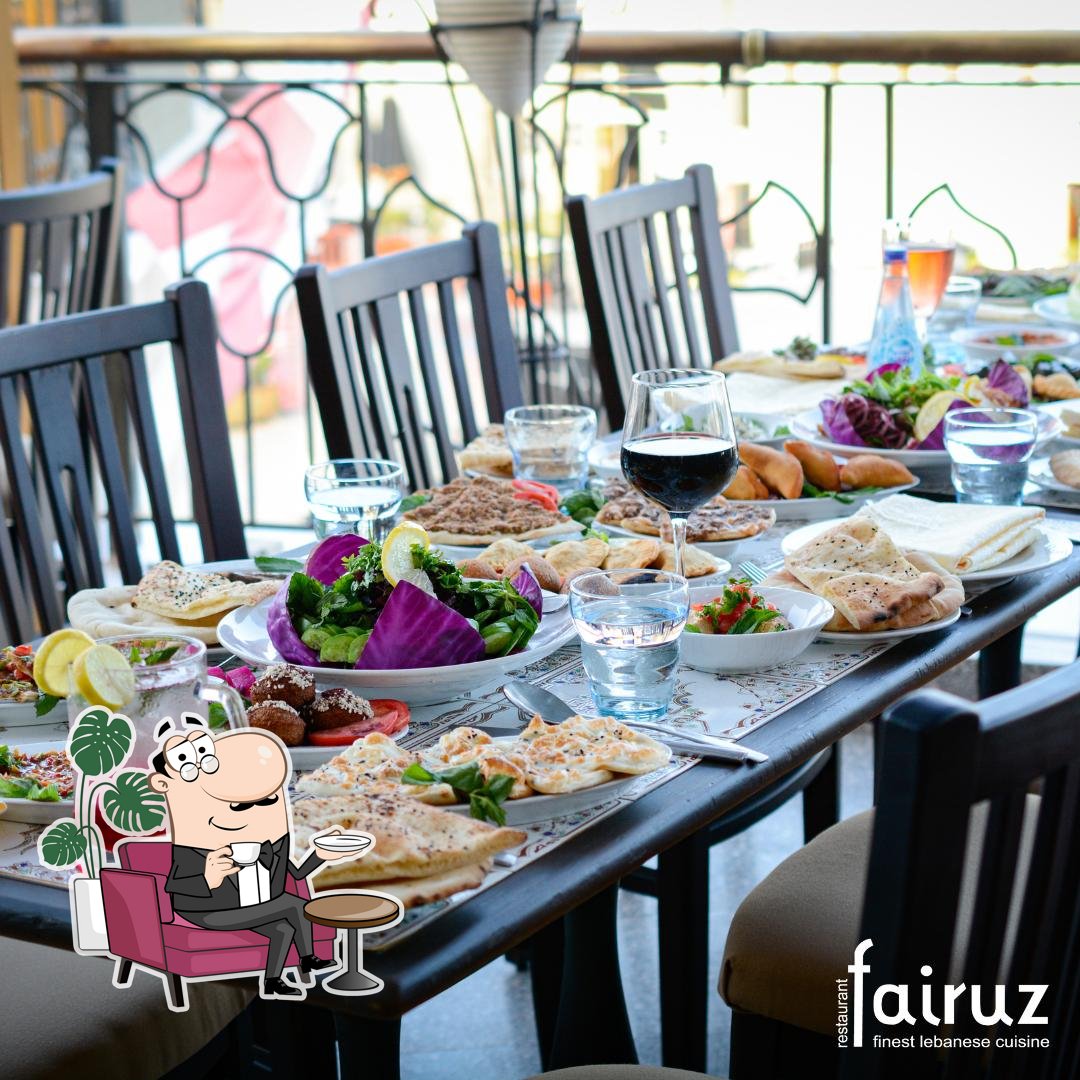 Интерьер "Fairuz Finest Lebanese Cuisine".