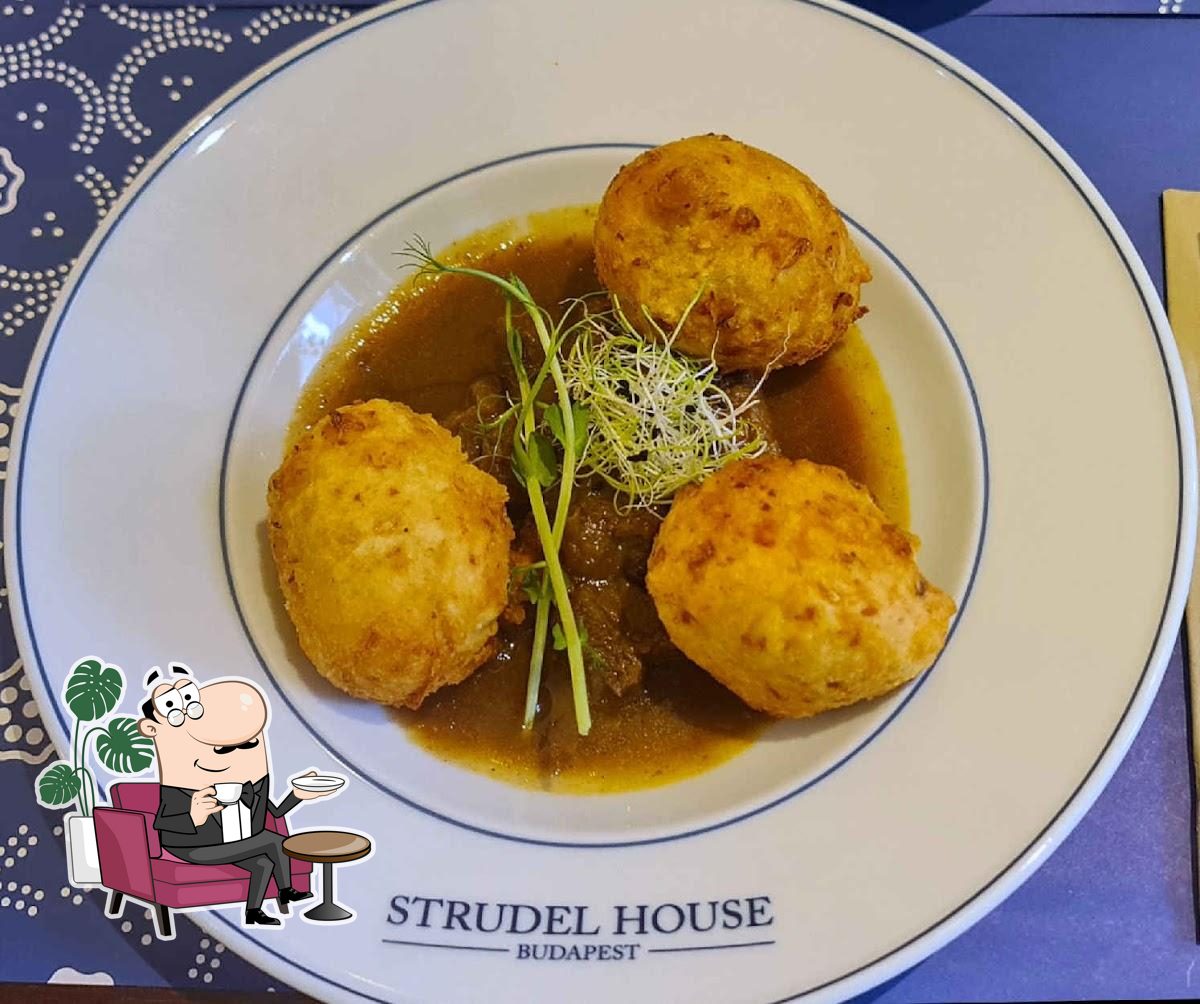 Посмотрите на внутренний интерьер "Strudel House Budapest, Első Pesti Rétesház".