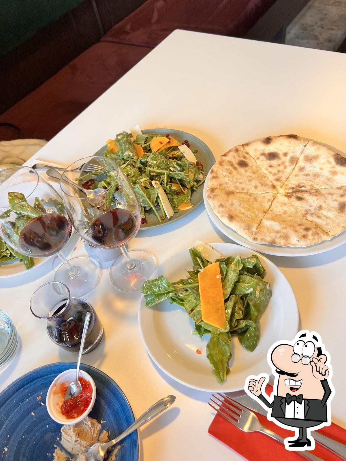 Интерьер "Bistro Conili".