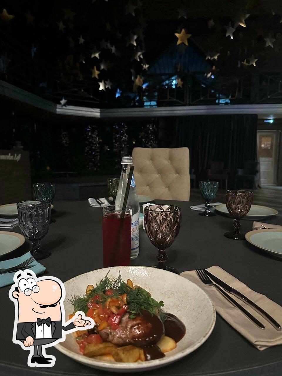 Посмотрите на внутренний интерьер "Sosnovka loft".