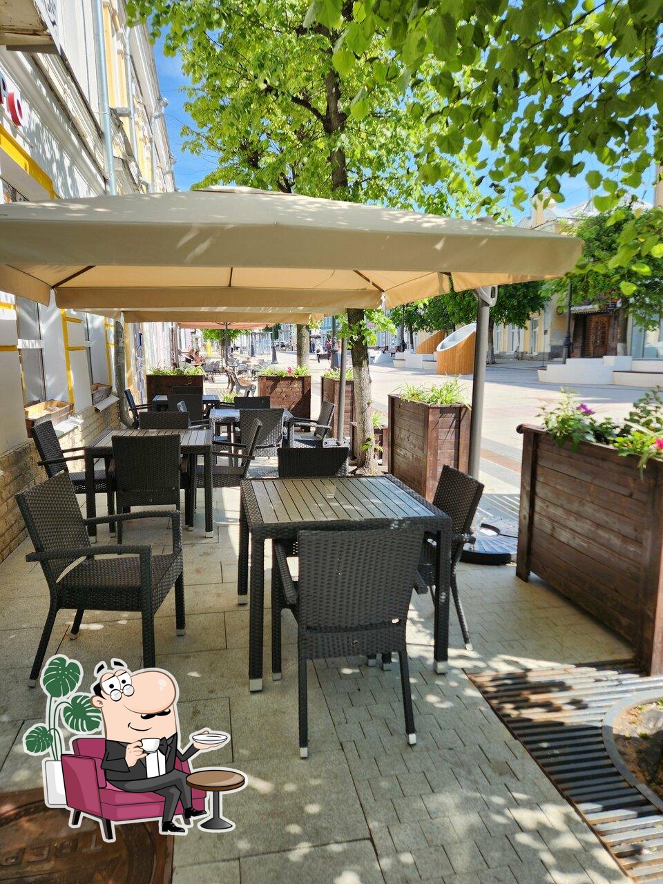 Забронируйте столик в "Али-Баба".