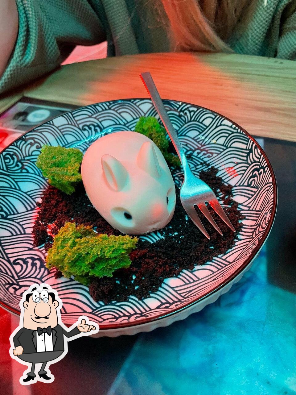 Посмотрите на внутренний интерьер "Umami".
