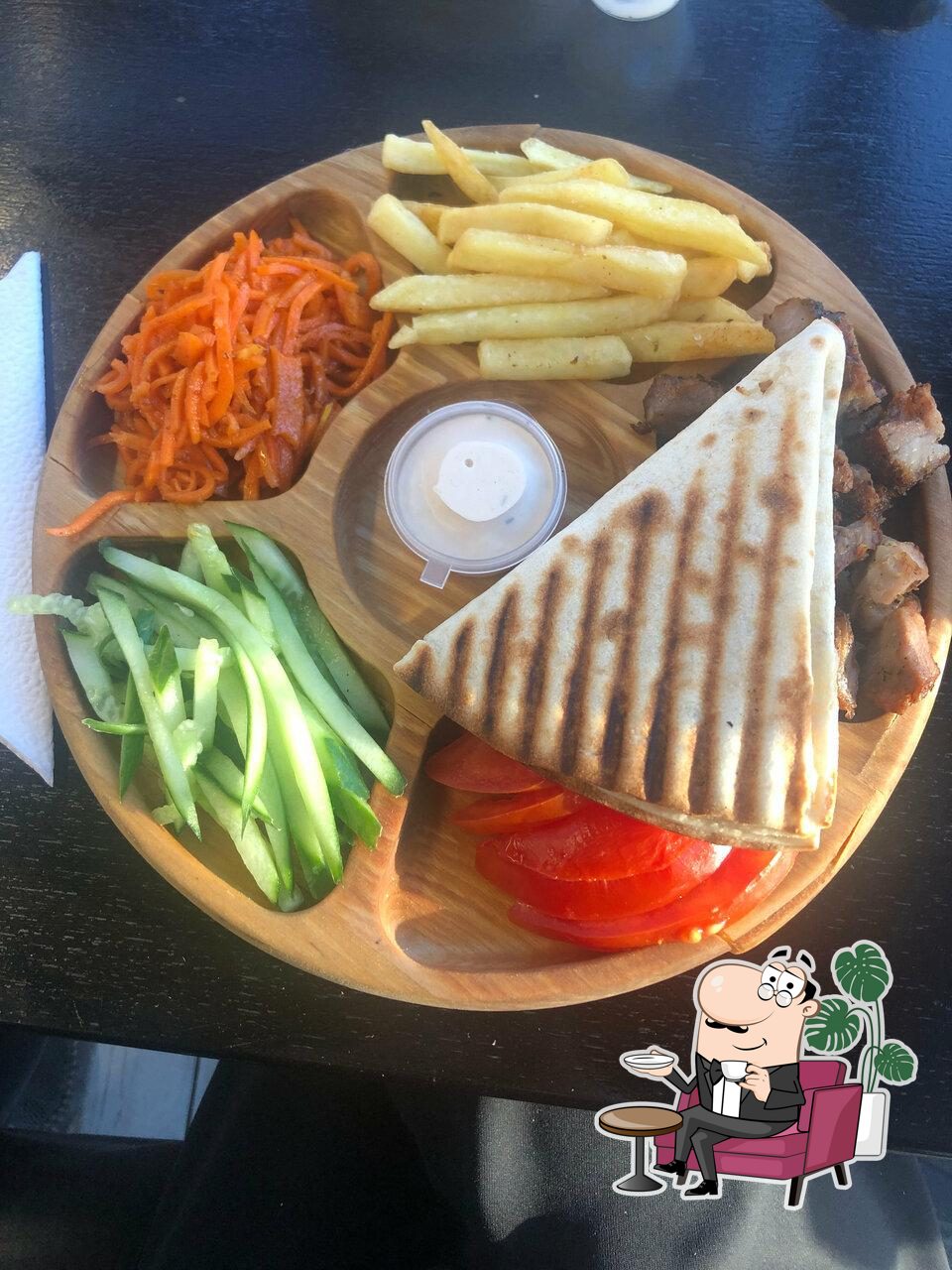 Интерьер "Хочу мяса".