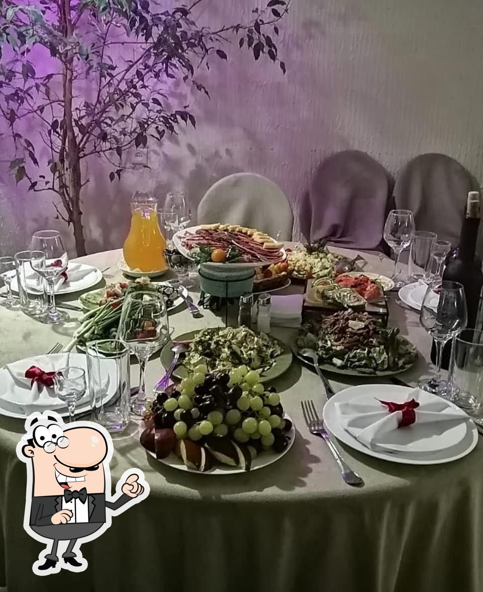Забронируйте столик в "Трактиръ".