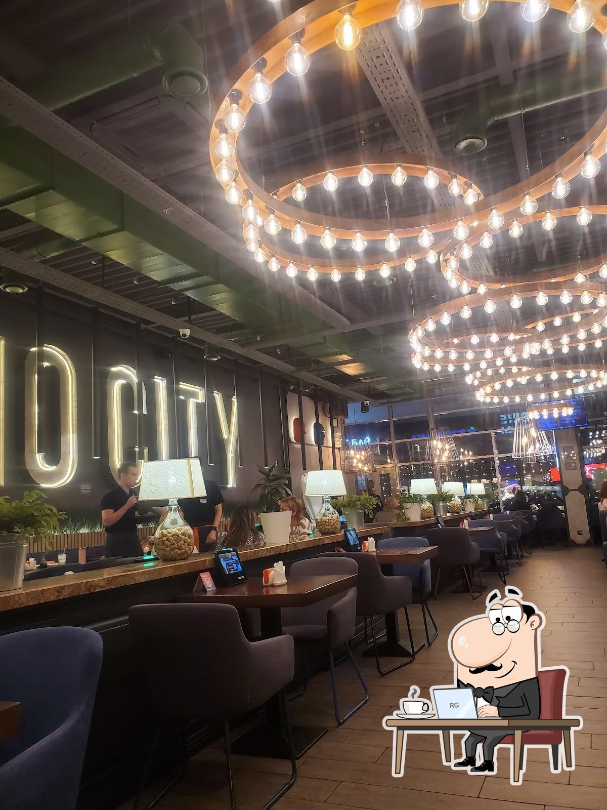 Забронируйте столик в "Токио-City".