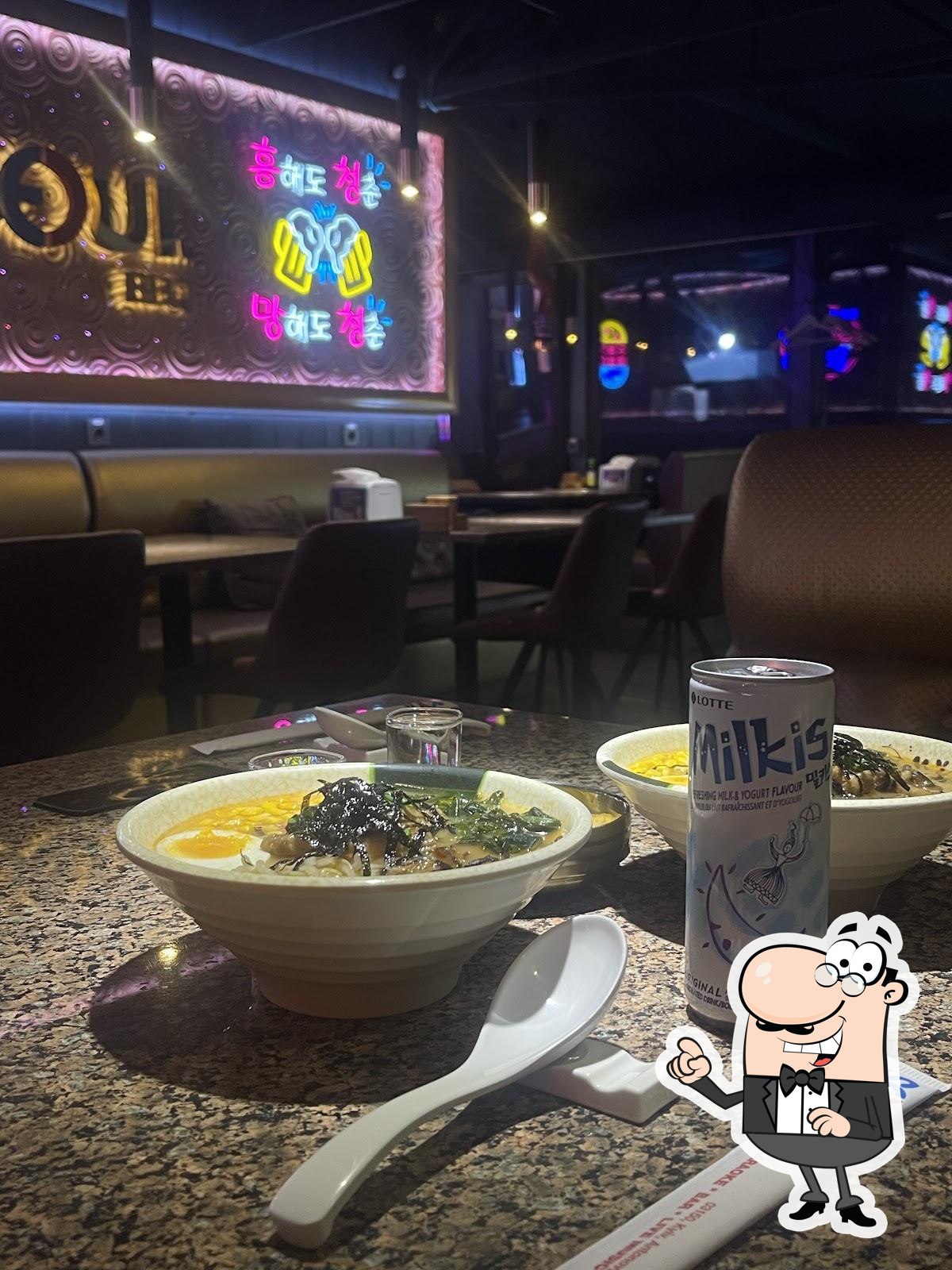 Интерьер "Seoul Soul KOREAN BBQ Karaoke 서울".