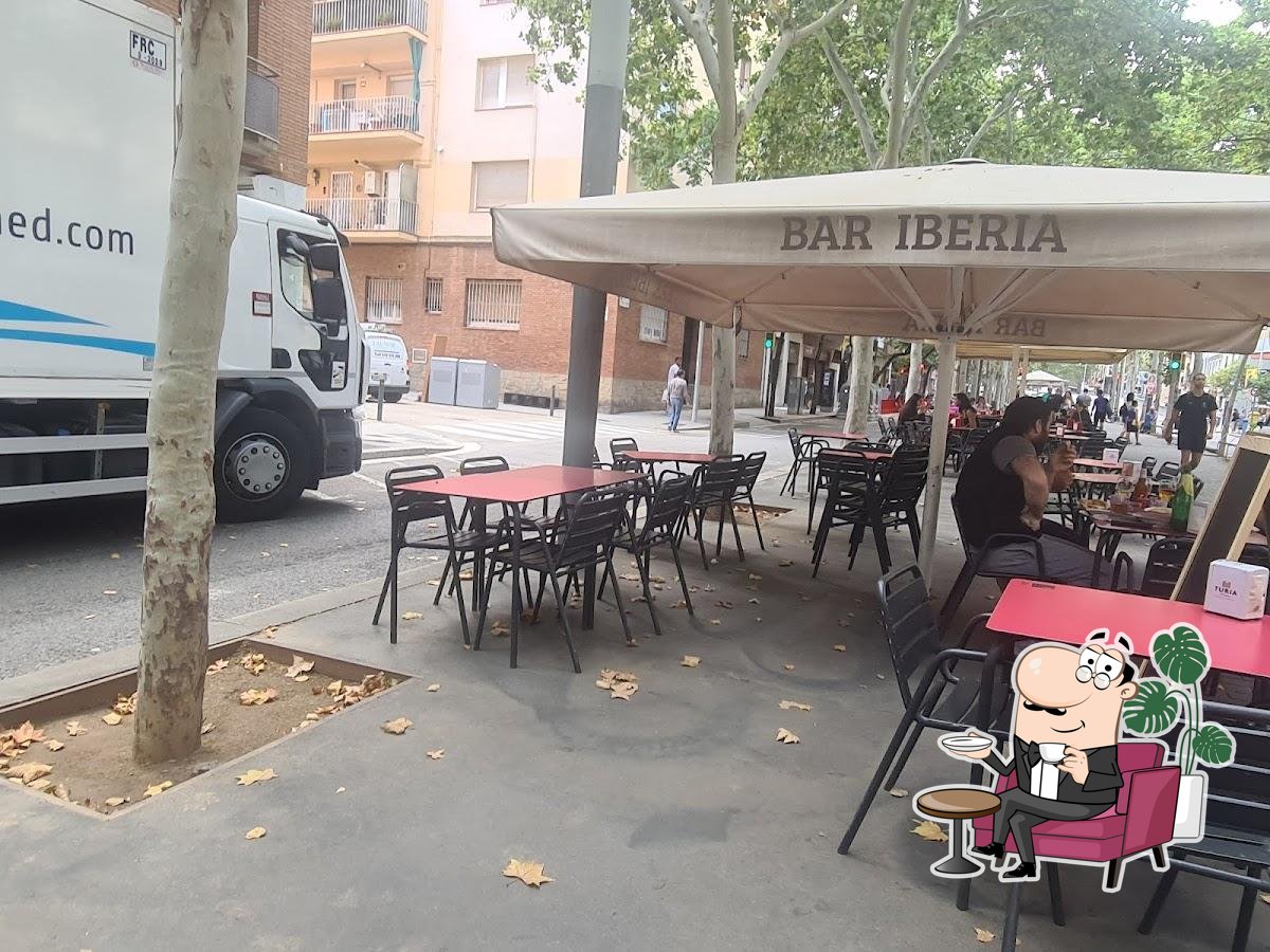 Интерьер "Bar restaurant iberia".