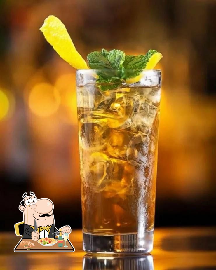 Еда в "Cafe/Bar The Place"