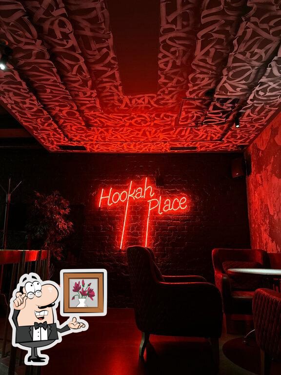 Посмотрите на внутренний интерьер "Hookah Place Depo".