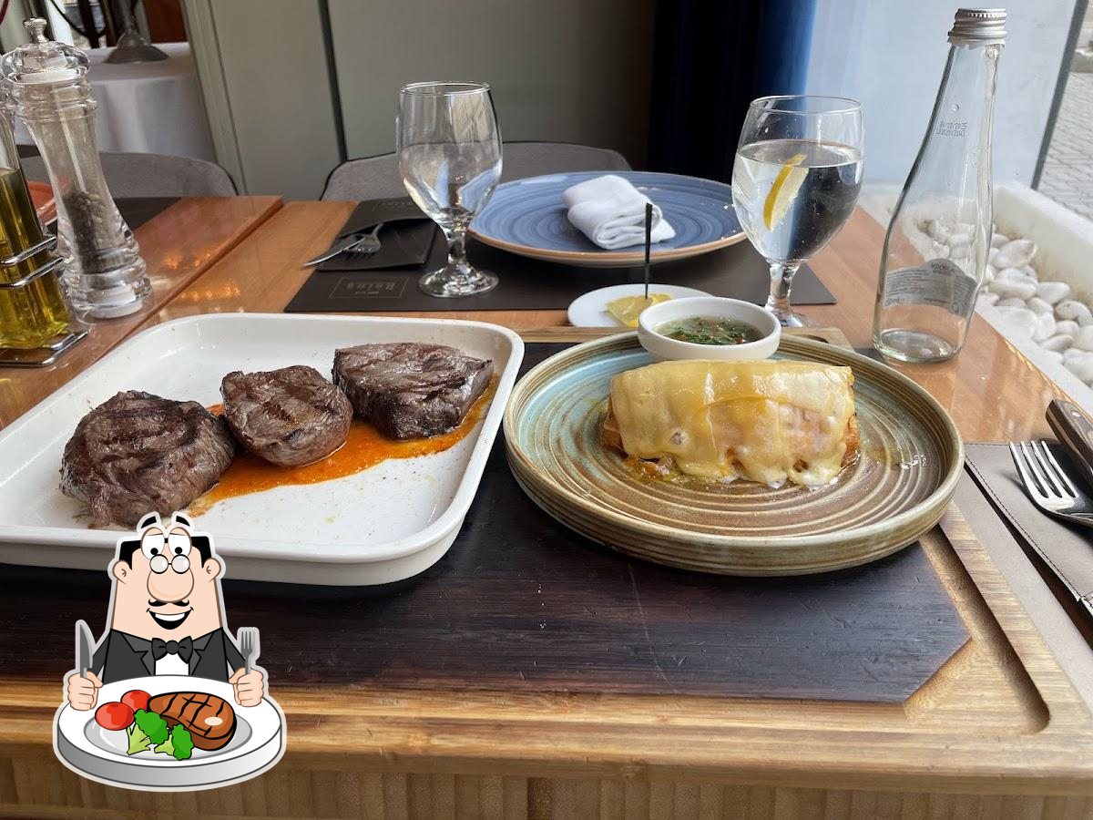 Фотография Reina Steakhouse & Seafood