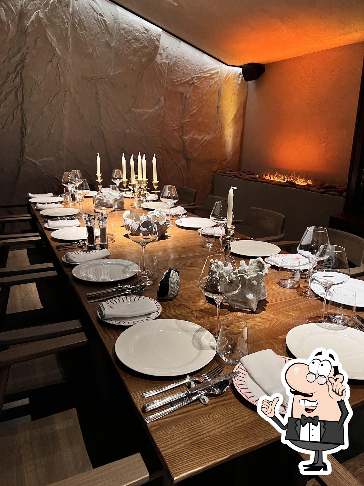 Забронируйте столик в "Moreca Seafood & Wine rest".