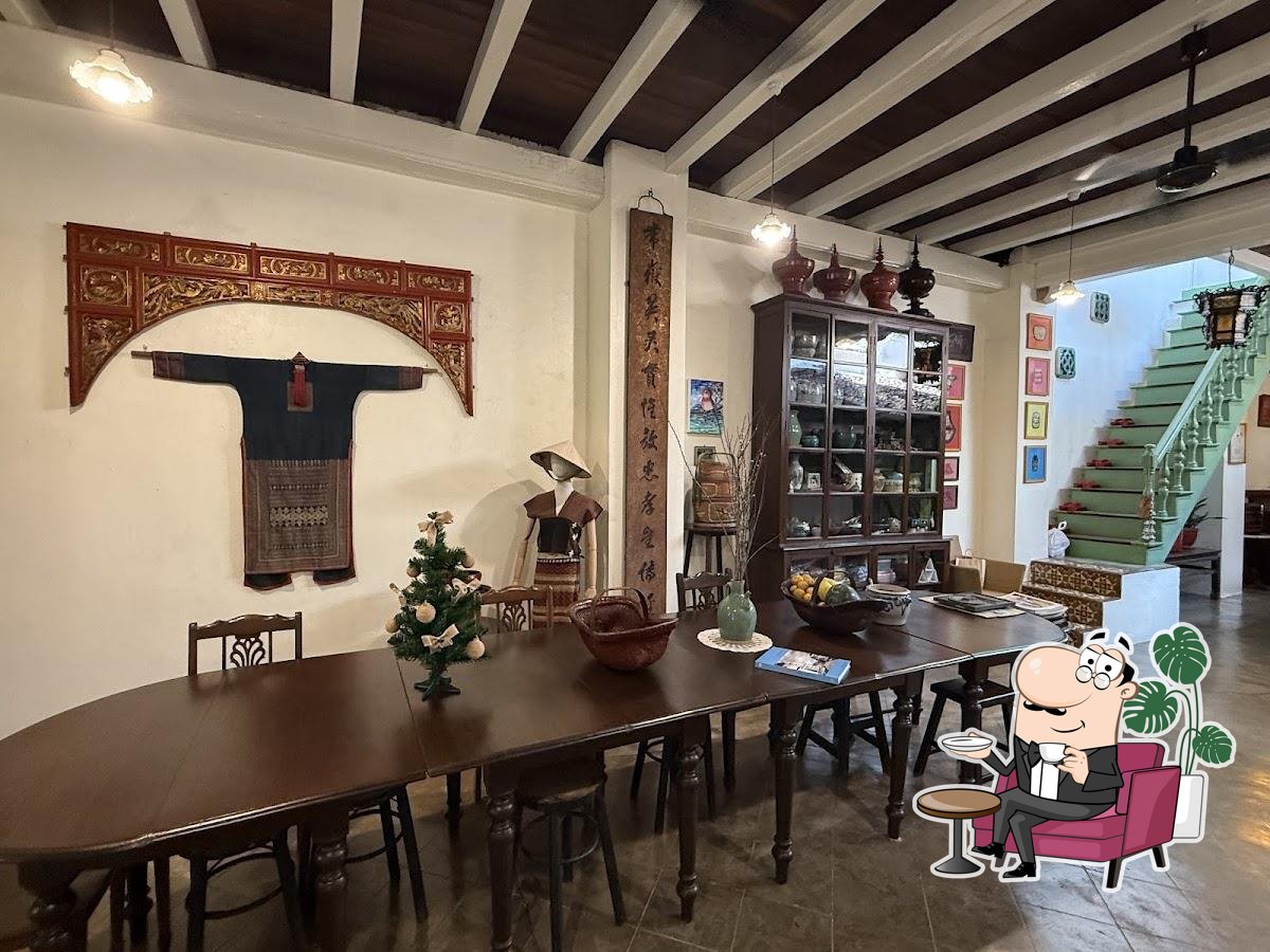 Интерьер "China Inn Garden Restaurant".