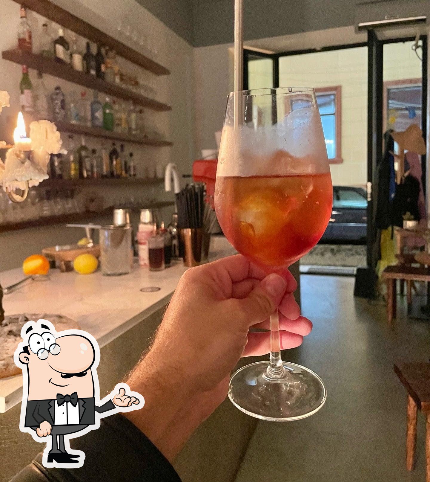 Забронируйте столик в "Milevskii coffee & bar".