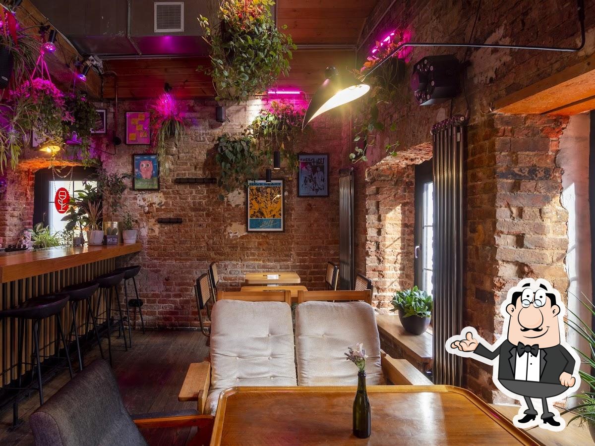 Интерьер "Mission".