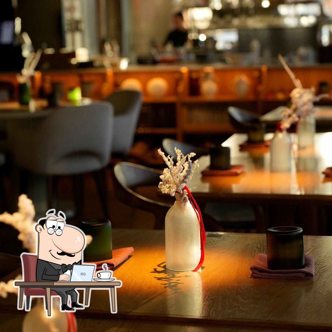 Интерьер "Osteria Lora".