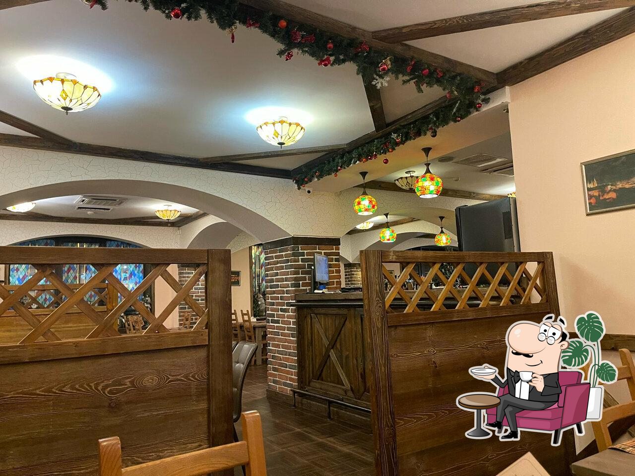 Посмотрите на внутренний интерьер "Старое Место".