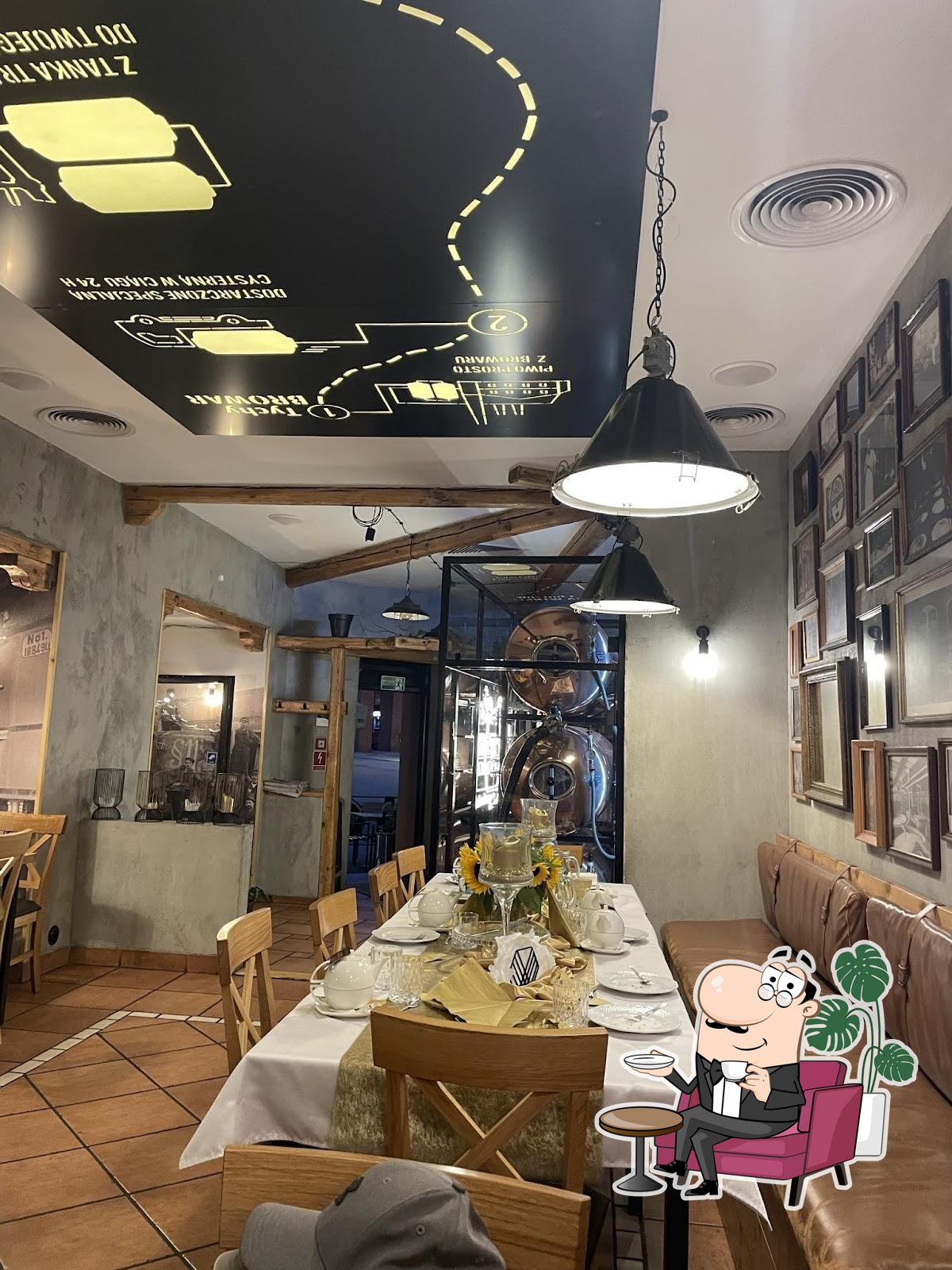 Интерьер "OKWineBar Restauracja".