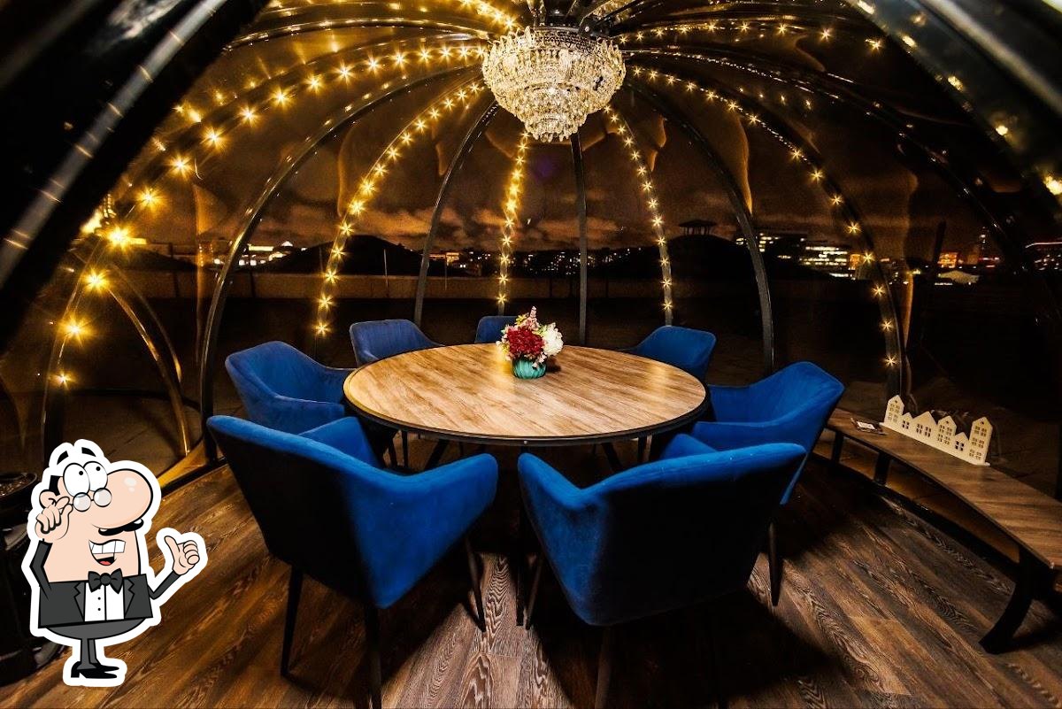 Забронируйте столик в "Igloobar".