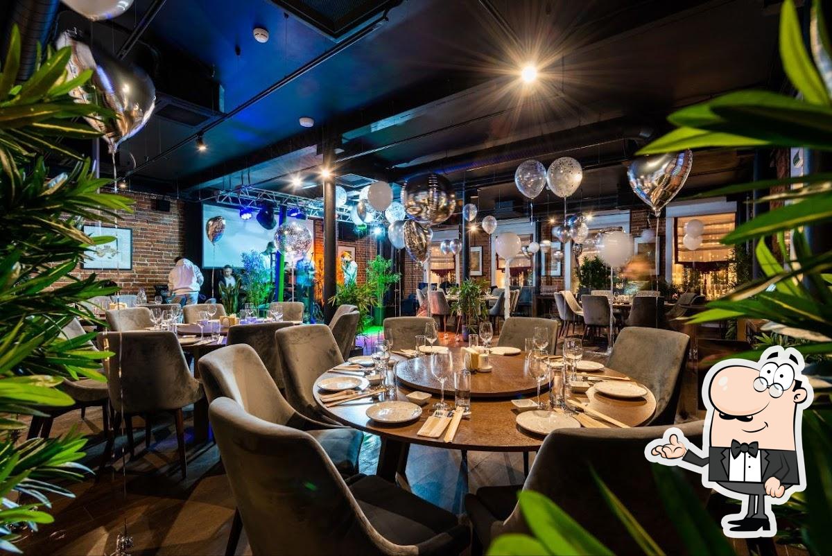 Забронируйте столик в "Чжун ГО".